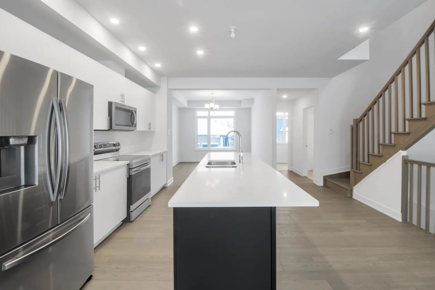 HDR kitchen — island detail